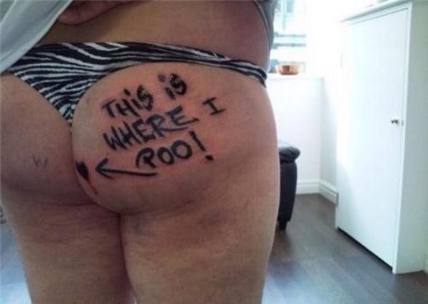 caskettaIways's tweet photo. The worlds most disturbing tattoo's on women you will ever see 😭🔫 http://t.co/ucAAoWHPqm http://t.co/CQiXYQzFE3
