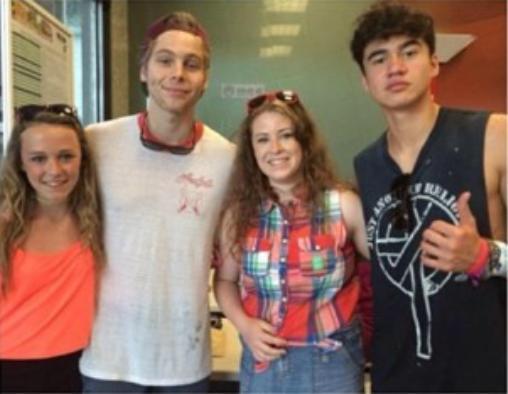 5sosFam tweet picture