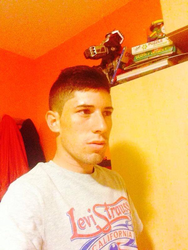 Fran_Ureta80's tweet photo. Nuevo look Atrevido!! http://t.co/YuIQ7yle9g