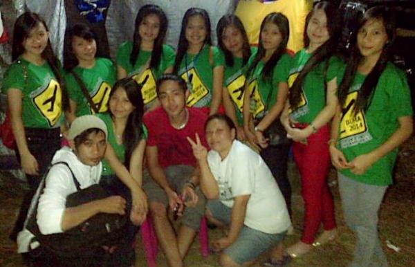 RnB_FILADELFIA's tweet photo. @Jessie_Essi #youthCamp #Buha #KaosNisasi http://t.co/mmNKsoHbhb