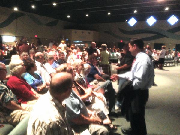 DougDucey's tweet photo. Great crowd tonight at #wvf2014. Thanks @lisargray for putting this together! #azgov #Ducey2014 http://t.co/iBWRwwjw7U