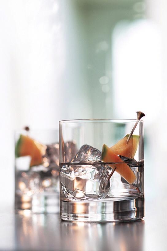 GreyGoose's tweet photo. The @ESPYS Best Male Athlete goes to @KDTrey5. A King of Sport honoree deserves a #LeMelon Fruit of Kings toast. http://t.co/GIdbQCdAZM