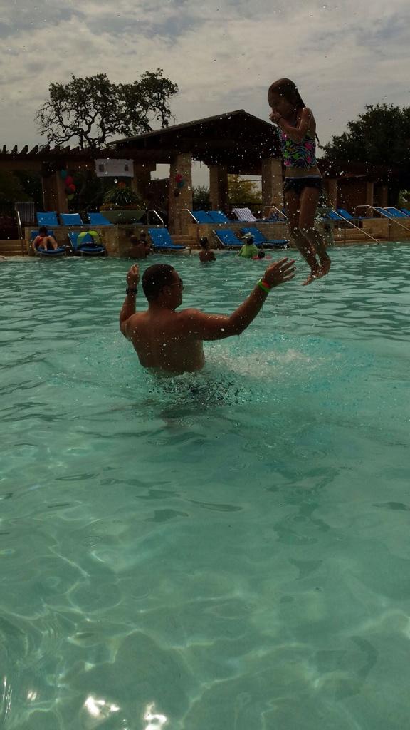 nicamach's tweet photo. Thanks for the memories @JWSanAntonio #pooltime #bigsplash http://t.co/hjAZA6FTq4