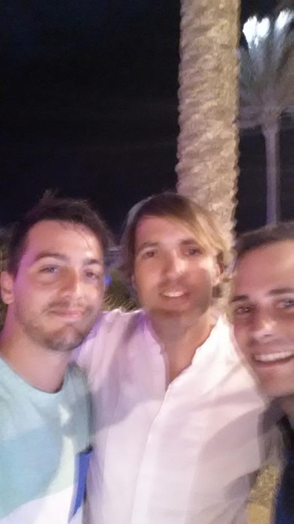 NikyFu's tweet photo. entre cules @13_Pinto  lo siento @CasillasWorld  pero @Ismael_Beiro @Ismael_Beiro  es cule jaja @ARonagaide http://t.co/uuIyGGHPVN