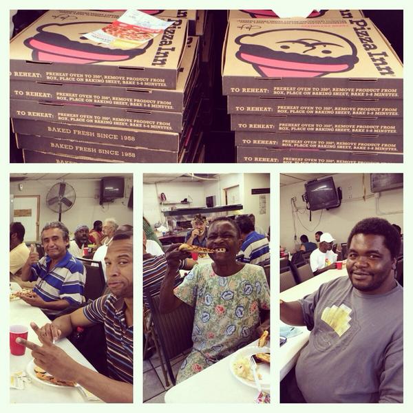 stacy0828's tweet photo. Thanks to my parents and their Sunday School class @HeightsBaptist for providing pizza to feed the homeless tonight http://t.co/EDwFEkt0rC