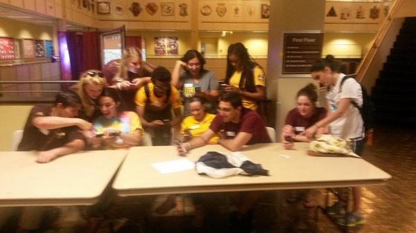 RowanOSLP's tweet image. Our PROS are loving all the leadership quotes! Keep them coming #Rowan18!