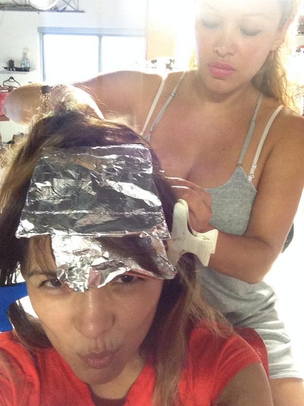 Comenzando la transformación de cabello largó en manos de <a href="/guevara_perla/">Perla Guevara</a> y mis extensiones de <a href="/paolasupply/">PAOLABEAUTY</a> 😘GRACIAS😘