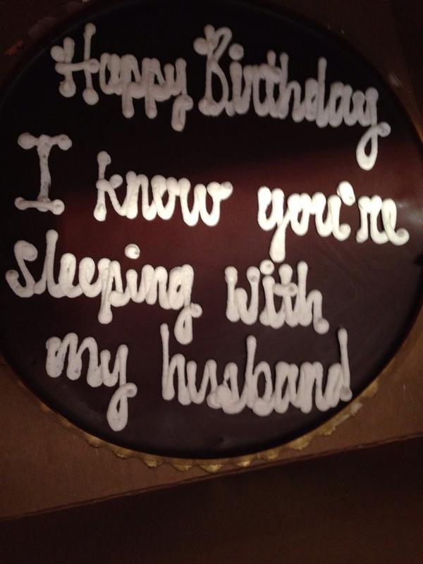 isshe4real's tweet photo. @jimmyfallon #awkwardbreakup http://t.co/pb6cKF6v4w