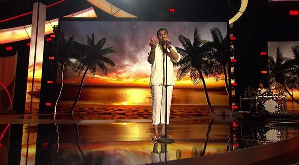 espn's tweet photo. Did @Drake's "#SidePieces" win your vote for Song of the Year? http://t.co/5tMaCEtCC8