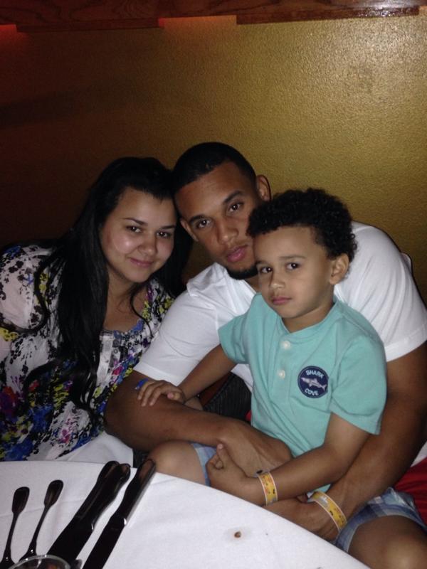 Carlos Gomez on X: Dinner time with family and friends at Field's