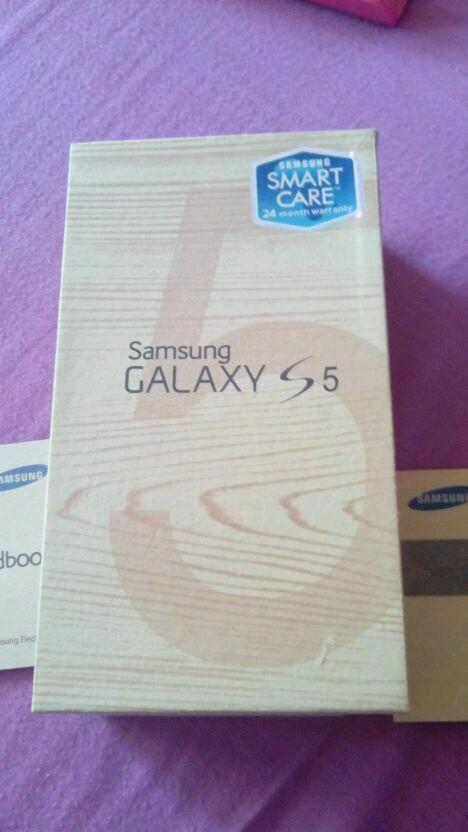 ielectronicsES's tweet image. Madre mia que joyita, os gustan los Galaxy S5? Cómpralo desde tan solo 180€ en nuestra página ielectronics.es.tl