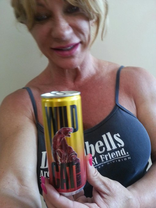 A gift from Aussie fan. A drink just for me. .WILDKAT! @KittysDD #FEMALE MUSCLE now to the gym to get#PUMPED<a href="/tag/female"class="tags"><span>#female</span></a>