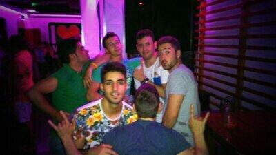 andermn26's tweet photo. @dmerino12 @SergioValino @asiertxuu @alex94gs @Sanmi18 http://t.co/3ujjQ1FMRr