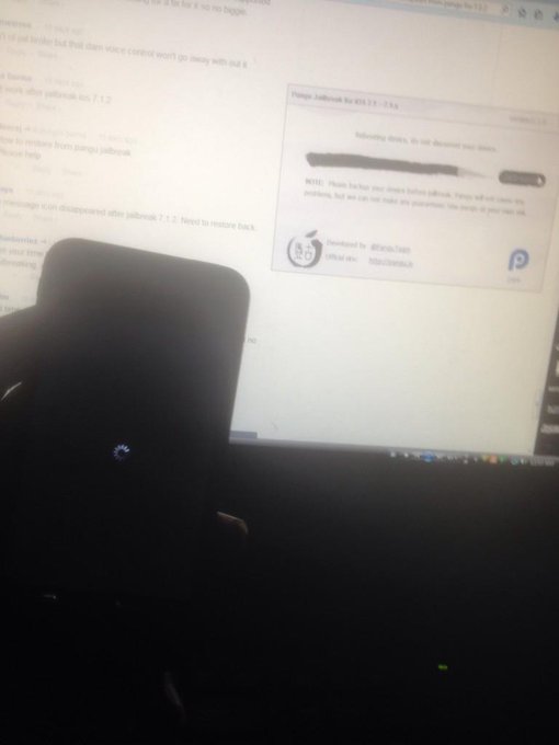 Jail breakin my trap phone 😏 http://t.co/QFUxiJMtdR<a href="/tag/newprofilepic"class="tags"><span>#newprofilepic</span></a>