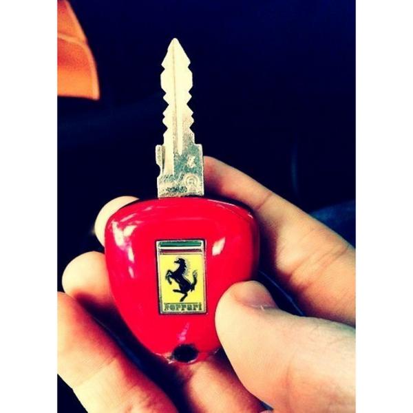 #DONTRUSTME #Delicious #TASTY #moneyed #likeme donttrustme.ru #ferrari