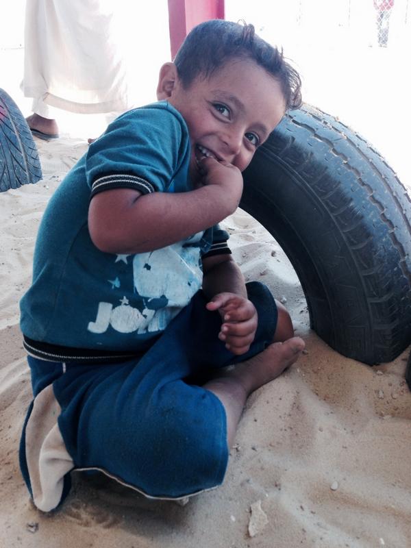 Refugees's tweet image. RT @AoifeUNHCR: Meet Ahmad, living with relatives in #azraqcamp Lost both parents in #Syria Still smiling @Refugees
