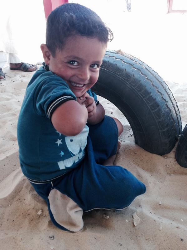 Refugees's tweet image. RT @AoifeUNHCR: Meet Ahmad, living with relatives in #azraqcamp Lost both parents in #Syria Still smiling @Refugees