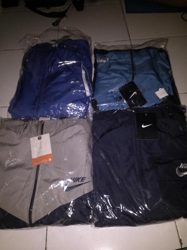 Jaket sport nike,  ready stock ni guys,harga mring, kuliatas oke, bs retur, bs COD,mnat PM