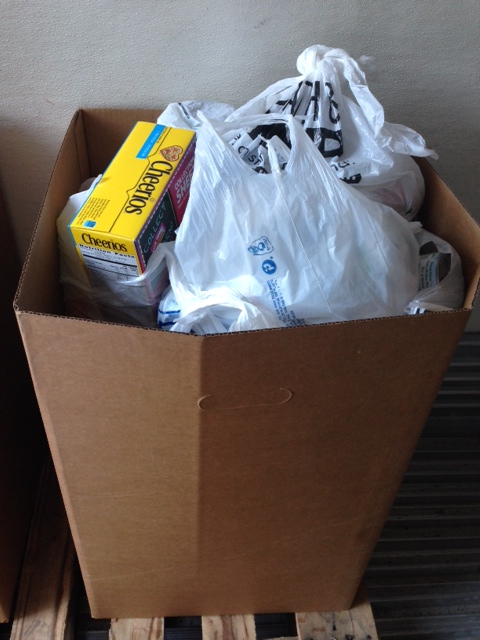 FoodBankCENC's tweet photo. Annnnnd we've got a full box! Woohoo! Keep it coming, @Allscripts! #AllscriptsGiveBack http://t.co/YlbBhexnVI