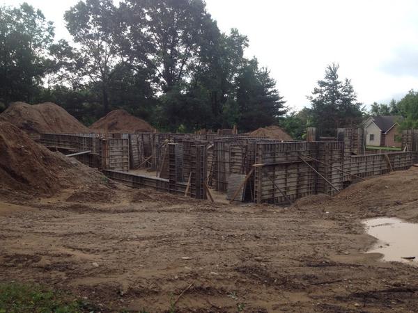 pzaagman1's tweet photo. Here is the before picture, can't wait to show the after picture! http://t.co/2k3urGQadA