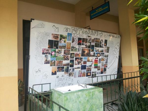 koranpelajar_'s tweet photo. Clary lagi maen ke SMAN 62 JKT nihhhh @stew_62JKT http://t.co/pEMwIsISKH
