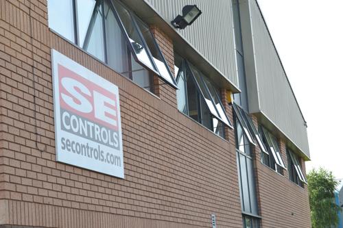 SEControls's tweet photo. Heatwave- our day started with a morning purge to cool building's thermal mass #natvent #NVLogiQ #coolasacucumber http://t.co/3zvudMw4Vp