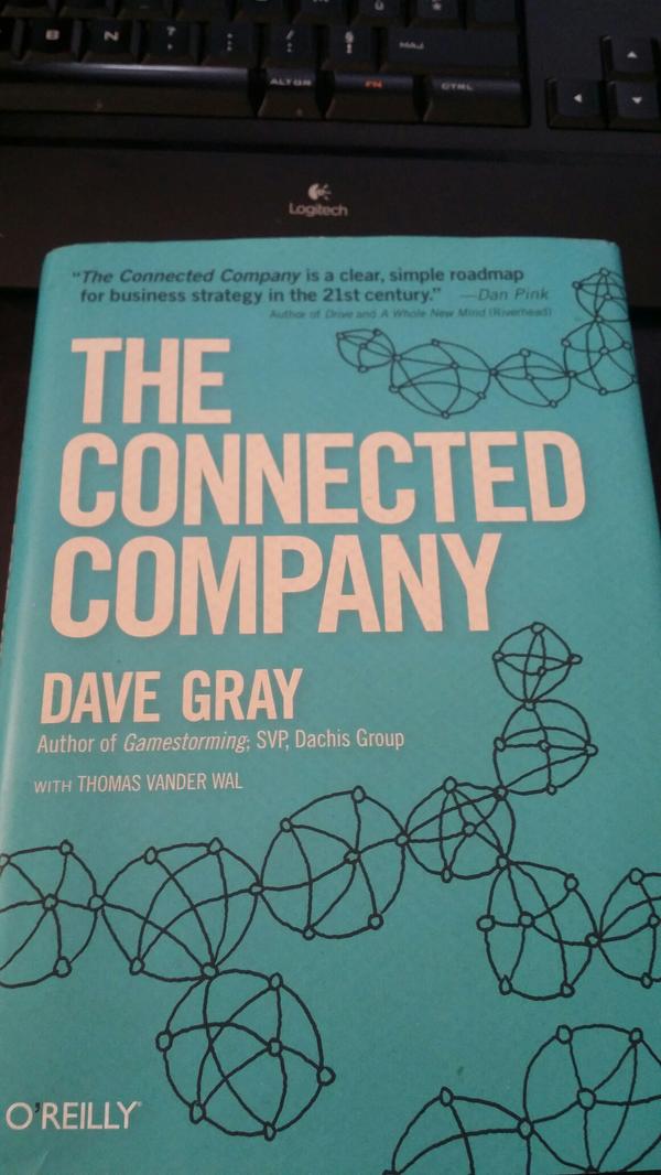 TY @JP_aka_JayPee for organising the <a href="/zappos/">Zappos.com</a> visit. Reading <a href="/davegray/">Dave Gray</a> book, amazing insights #inspired