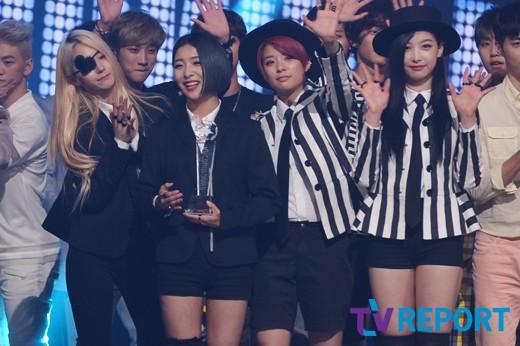 BsvZJmHCQAEi2Jf.jpg:large