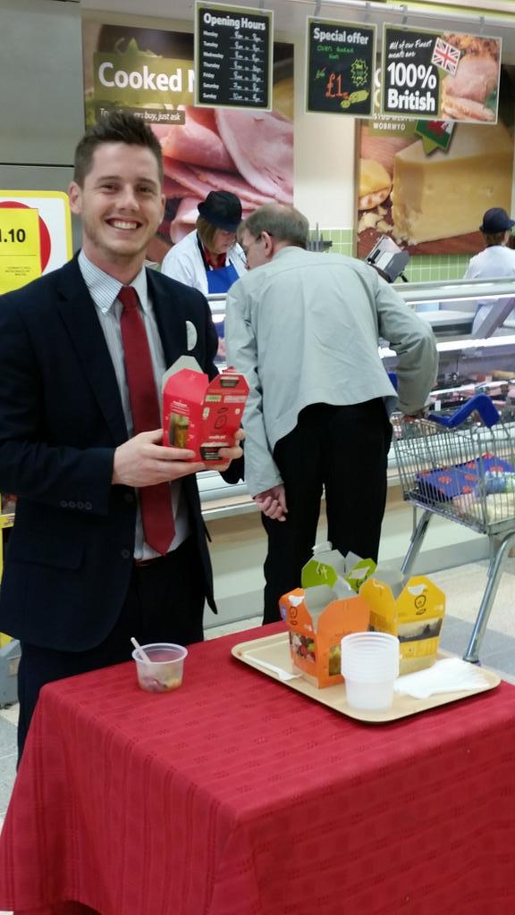 Matthew tempting our customers with innocent!! #tastesgreat <a href="/Matty_afc/">Matthew Jones</a> <a href="/WalshMandy/">Mandy Walsh</a> <a href="/jt8569/">James Taylor</a> <a href="/PortTalbotTesco/">Tesco Port Talbot</a>