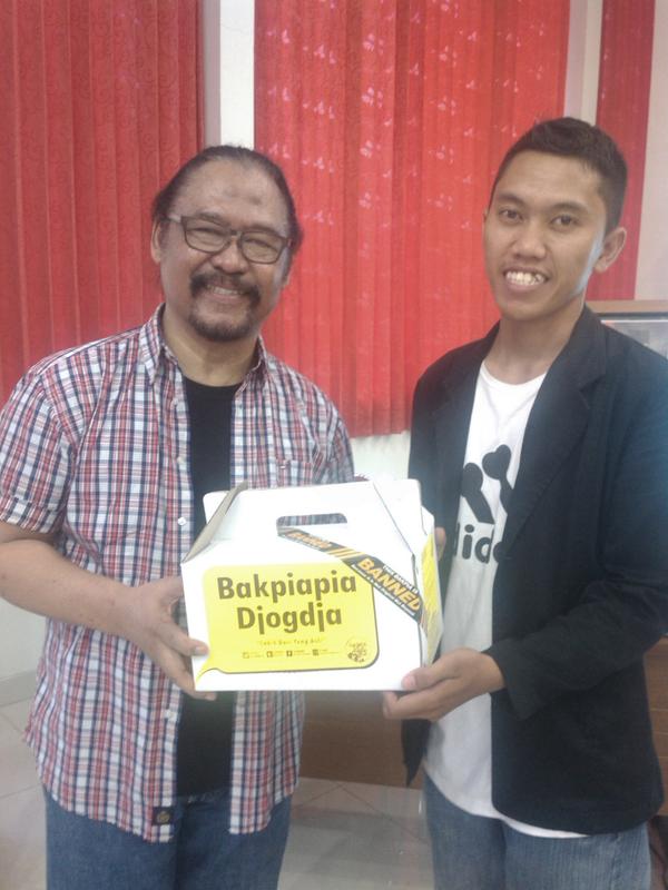 BukanAkademi tweet picture