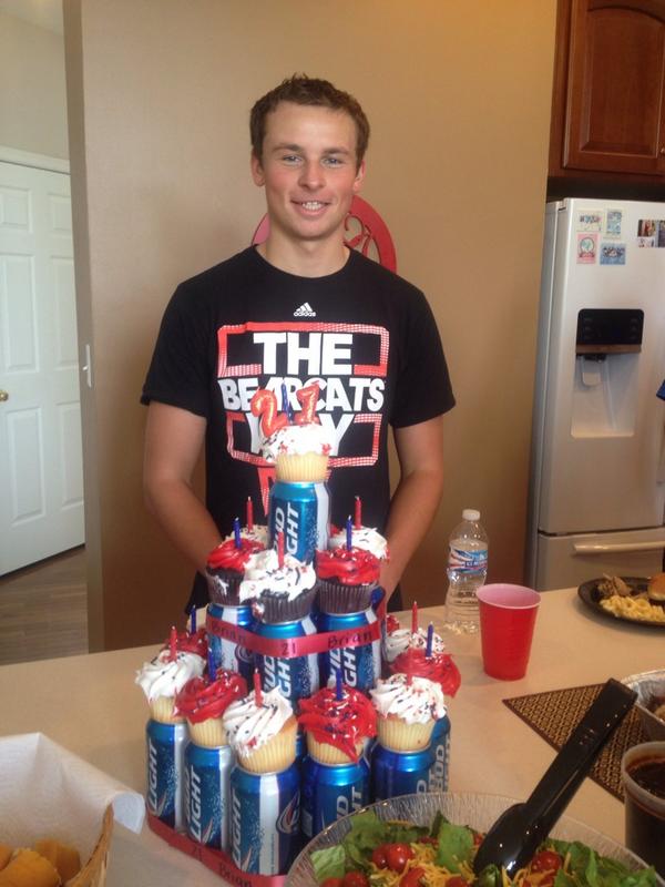 Happy 21st <a href="/theREALbrianrad/">brian</a> #bestcakeever
