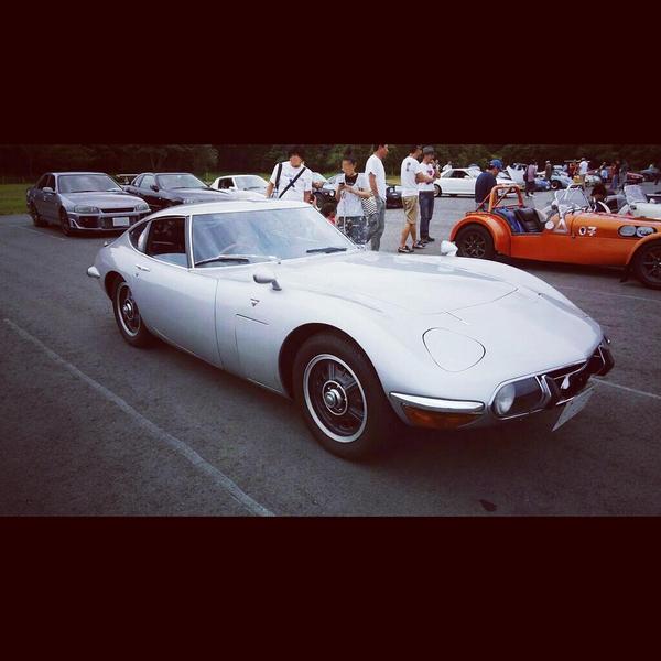 Cellus75's tweet photo. "@danielnikop: Japanese power http://t.co/9P4XE7jOHo" @cellus75: really nice old car