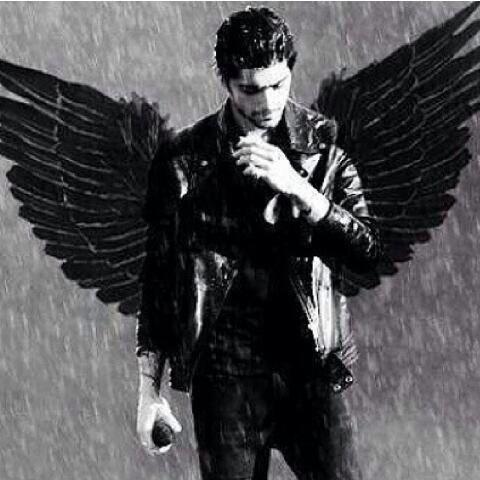 fivescsoflarry's tweet photo. Help
-Anna http://t.co/f48cLGfCAY