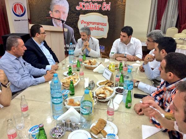 Bugün iftarda gençlik kollarından kardeşlerimizle bir aradaydık <a href="/AkGenclikSincan/">Sincan Ak Gençlik</a> <a href="/mahmutcavga/">Mahmut Cavga</a>