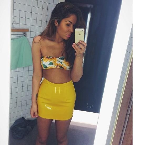 0MGJasmine's tweet photo. Last day beach n out 👏 http://t.co/DfU9omnyhd