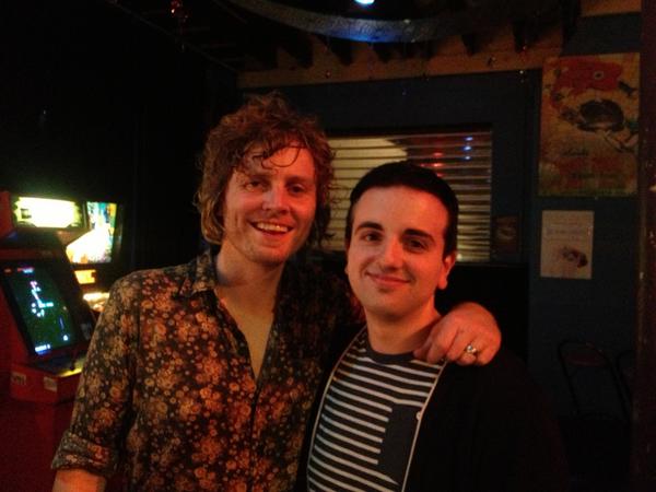 Seasideacoustic's tweet photo. Just had a surprise visit from Bob Evans (Kevin Mitchell from Jebediah!). #MSUASP #amazing #surprise http://t.co/5NZC2OdBnY