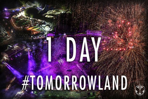 tomorrowland tweet picture