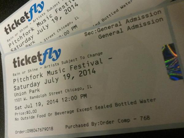 WLUW's tweet photo. Want a chance to score a pair of Saturday @pitchforkfest tickets!? Follow, and RT this post for your chance to win! http://t.co/XjO4wwVO0m