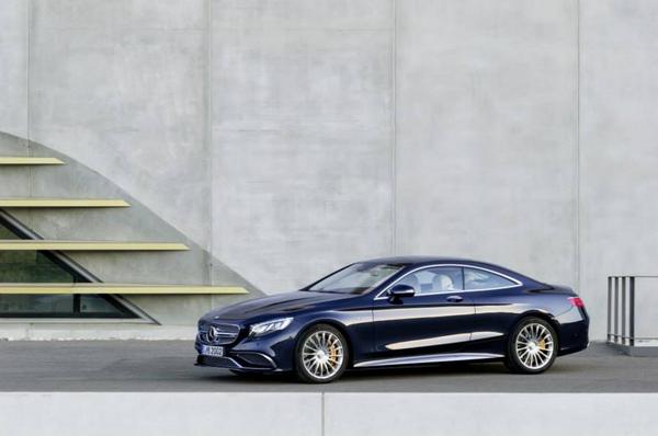 MercedesBenzIre's tweet photo. @IanFitzpatrick3 @ChrisFlemingCar We will see the #SClass Coupe towards the end of the year but in the mean time ... http://t.co/VOowBvPSRa