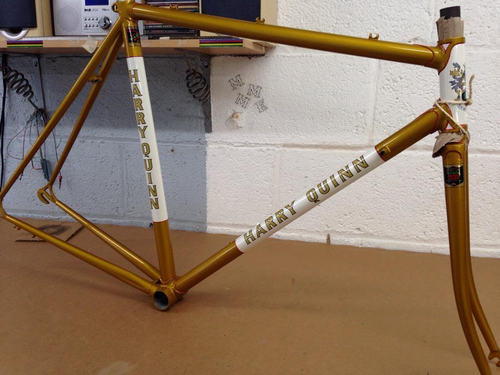 Mercian Cycles on X A rarther nice Harry Quinn this one. Gold flam and white pearl. http t W89WkUFxk8 X