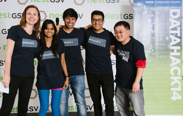 tata_comm's tweet photo. Presenting our winners of #datahack14,team Data Share! Find out more about their journey here: http://t.co/Ffov2eTgrT http://t.co/f0xWup9Wgm