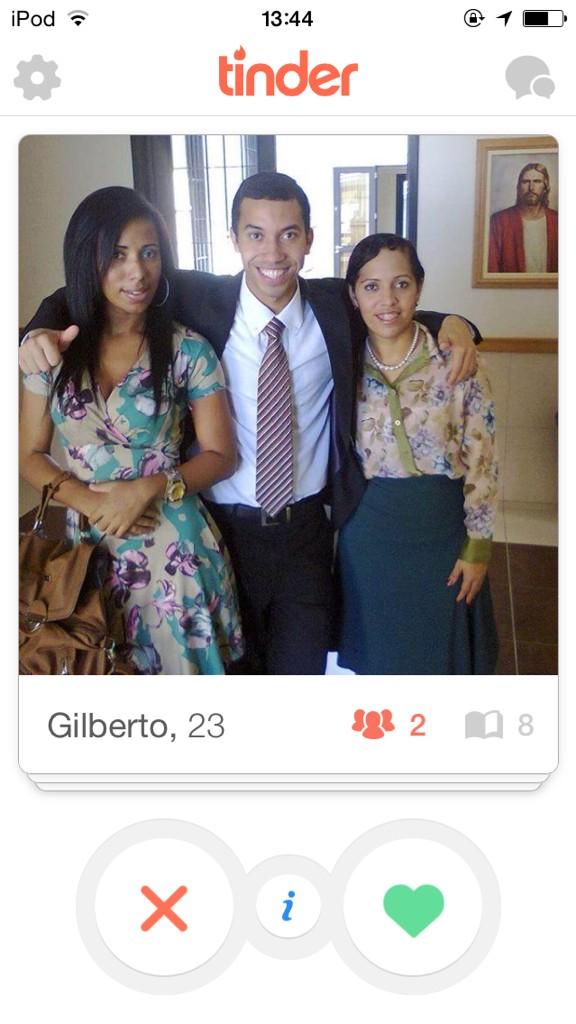 OrlandoDantas's tweet image. minha gente tem uma família brasileira no tinder!!!!!