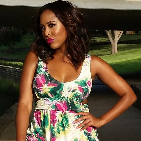 WatchAmandaTV's tweet image. #StyleMustHave @PaulMitchellUS  #curlyproductLine is fabulous love your #leaveinconditioner and #heatProtector send