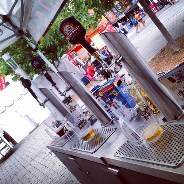 Kegs are tapp'd at the Mississauga Ribfest! Ribs &amp; beer anyone? <a href="/ribfesttweets/">Mississauga Ribfest</a> <a href="/citymississauga/">City of Mississauga</a> #coolnation