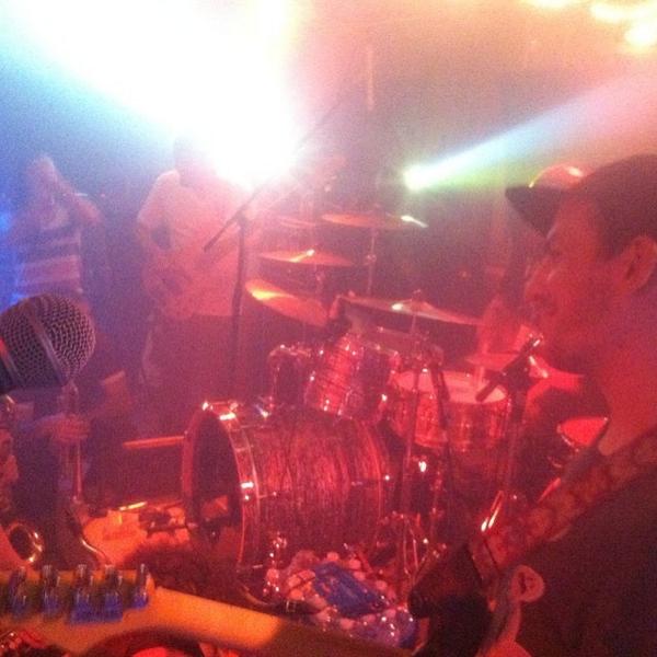 euforquestra's tweet photo. The EUF + @themotet + @junowhat super jam was a blast!! #campeuforia #cexi http://t.co/yIH5jozH5u