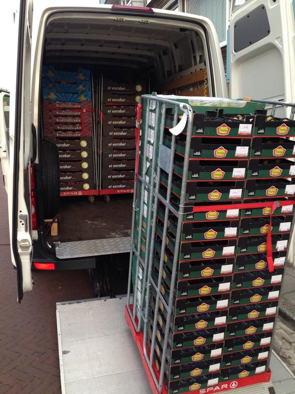 Jee! Vandaag de eerste leveringen van <a href="/Big_Fruit/">BigFruit</a> bezorgd! Van Midwoud tot Den Haag, 10 tevreden ondernemers😃 #knallen