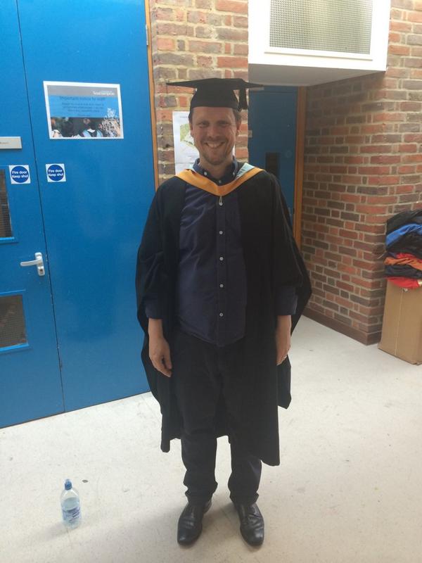 altshift_edu's tweet image. Me at my students graduation today! @danny_aldred @winchesterart @adamprocter @_dotttt @demgerolemou @ddddiogo