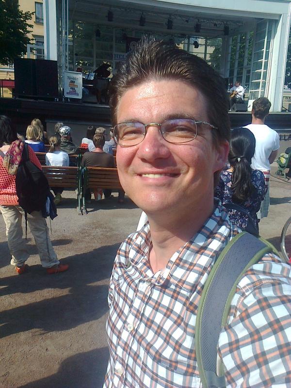 EeroHoikkala's tweet image. #Espaselfie #Espanlava ja upea #AnnaKokkonen keikka eilen kesäisenä päivänä.