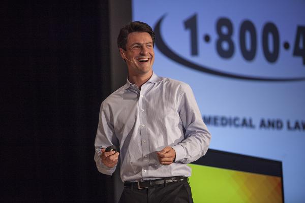 AnthonyQuintano's tweet photo. Great moment during #socialfresh from @LoicMo pointing out how ridiculous 1-800 # commercials are. #omniorlando http://t.co/zjQh69hJwL