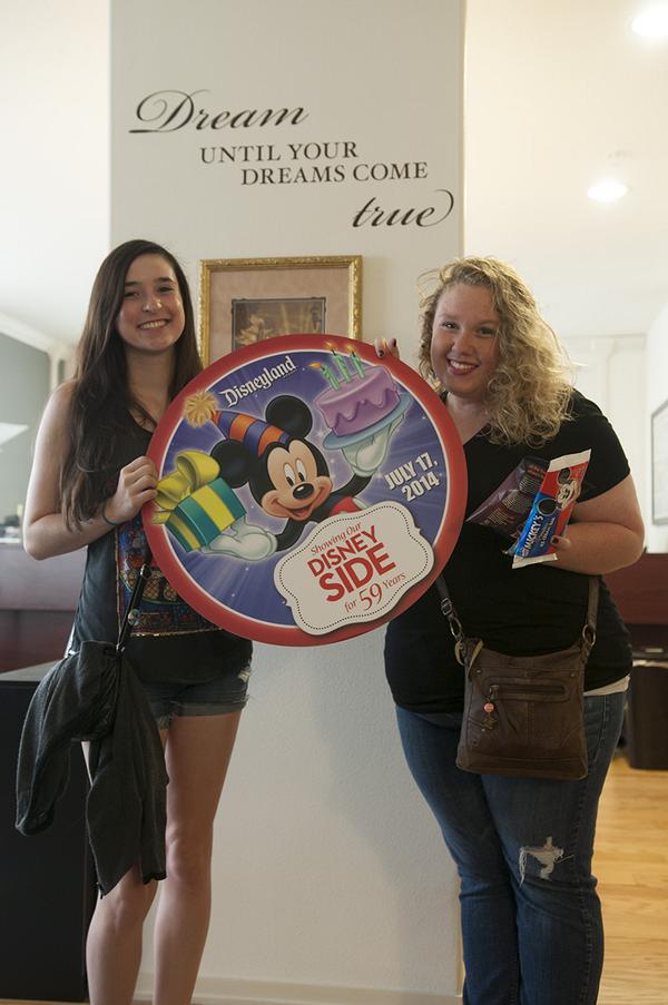 MyProgramDLR's tweet photo. Make sure you grab your sweet treats from the programs office like these CP's did! #CPFun @DisneylandToday http://t.co/fnWbozvpEX